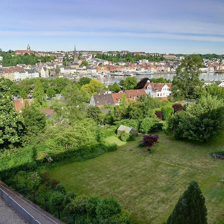 Fewo1846 - Flensview - Komfortables Studioapartment Mit Balkon Und Hafenblick Flensburg Luaran gambar