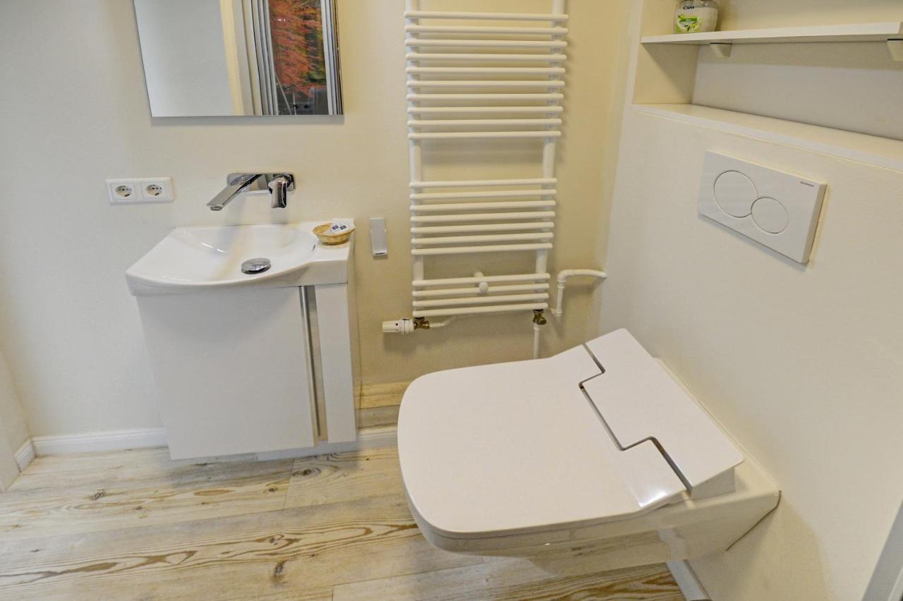 Fewo1846 - Flensview - Komfortables Studioapartment Mit Balkon Und Hafenblick Flensburg Luaran gambar
